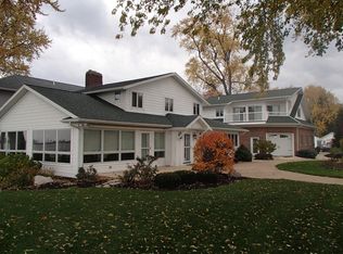 829 Superior Dr, Huron, OH 44839