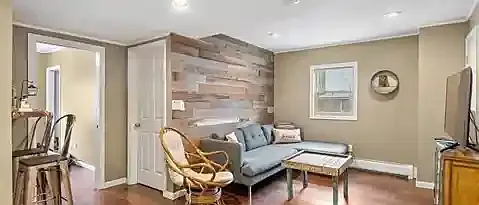 49 Coles St #1 — Photo 4