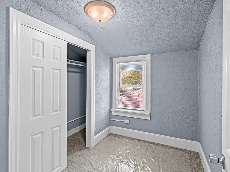 1132 Waite St — Photo 11
