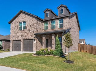 2000 Sun Star Dr, Haslet, TX 76052