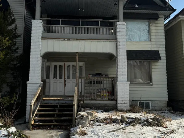 348 Gladstone Ave #3, Windsor, ON N9A 2P7