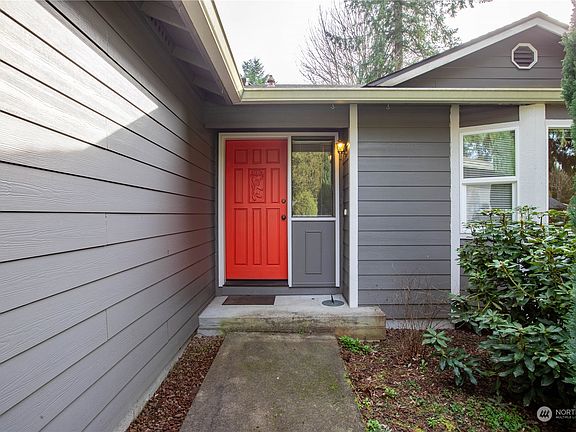 4th image of 5138 Viewridge Drive SE