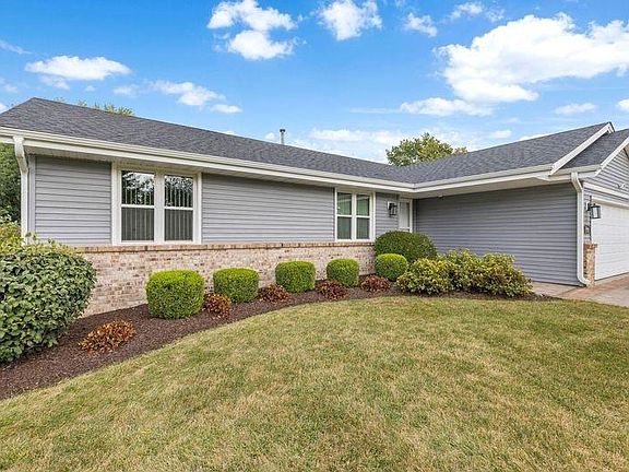 2nd image of 10061 Penny Ln
