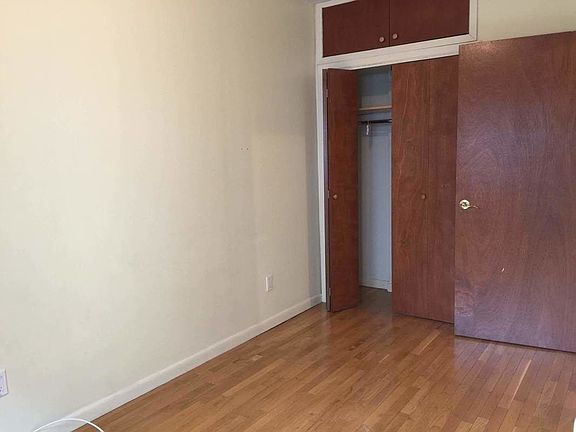 4th image of 30-89 31st St #2