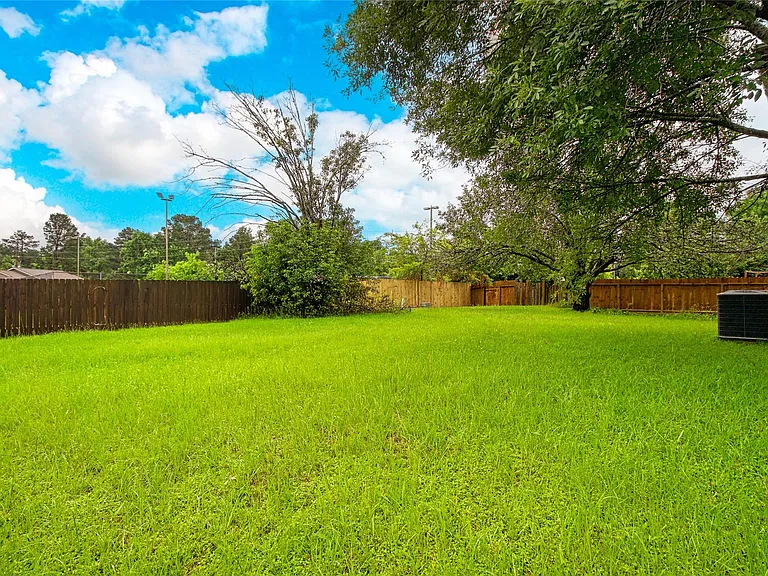 6703 Ashland Forest Dr — Photo 14