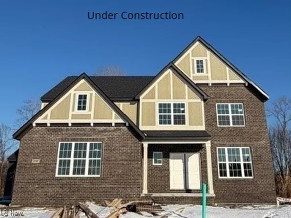 3381 White Willow Ln, Brunswick, OH 44212