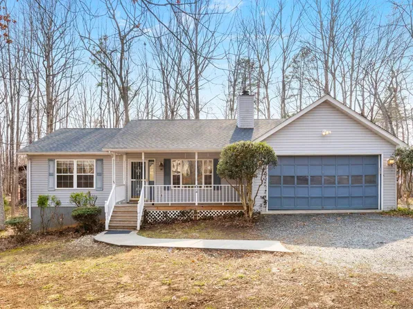 814 Jefferson Dr, Palmyra, VA 22963