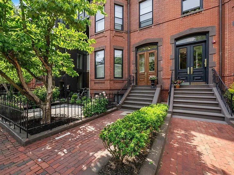 349 Marlborough St #1 — Photo 31