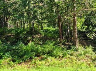 140 E Forest Dr, Belfair, WA
