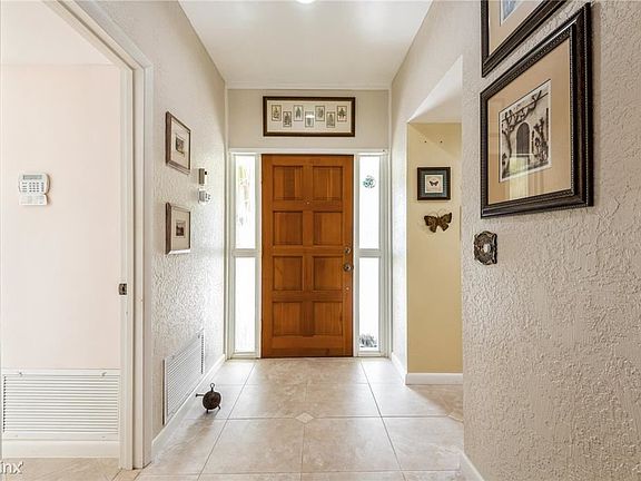 4th image of 3470R Trevino Cir