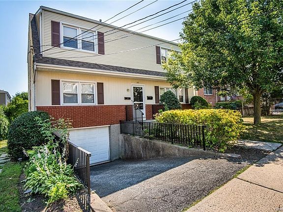 5th image of 145 Crotona Ave #2