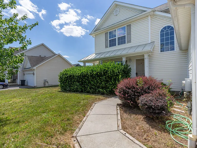 59 Stork Ln — Photo 3
