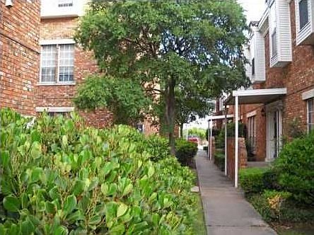 1st image of 400 Nagle St APT 402
