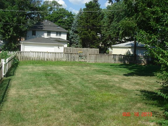 2nd image of 34 N Warwick Ave