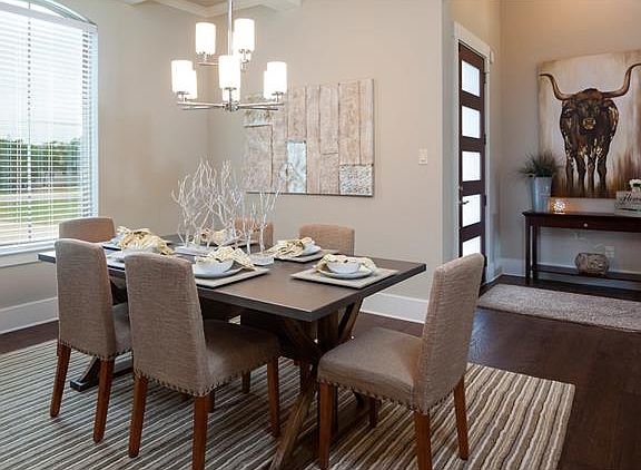 5th image of 155 Diamondwood Ct