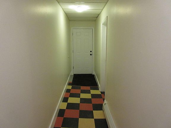 2nd image of 214 Peete St