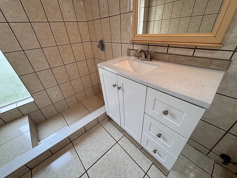 4220 Newbury Dr — Photo 12