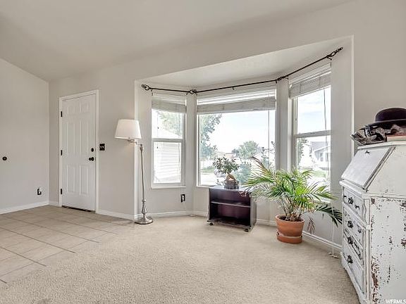 3rd image of 7501 W Olive Brook Dr