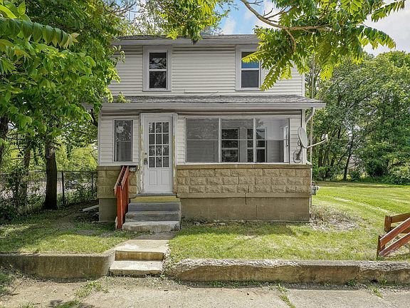 2nd image of 130 Fairmont Ave