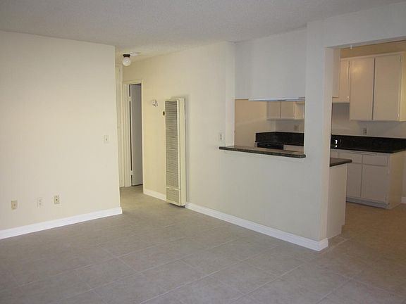 2nd image of 6612 Westpark Pl APT B