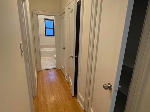 5th image of 8716 Park Ln S #2