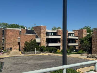 1810 Hemlock Pl APT 202, Schaumburg, IL, 60173