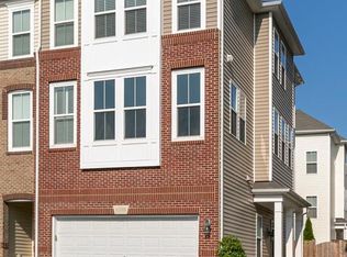 43389 Rickenbacker Sq, Ashburn, VA 20147