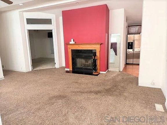 5th image of 1250 N Kirby St Space 164
