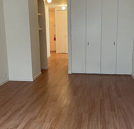 5th image of 350 W 50th St APT 6M