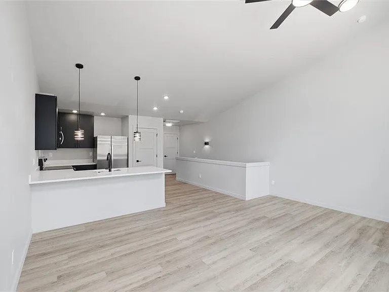 1390 Overlook Ave NW — Photo 32