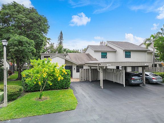3rd image of 336 E Deer Creek Wildwood Lane