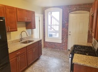 47 Myrtle St, Manchester, NH 03104