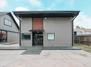 6801 N Navarro Retail Center - A, Victoria, TX 77904