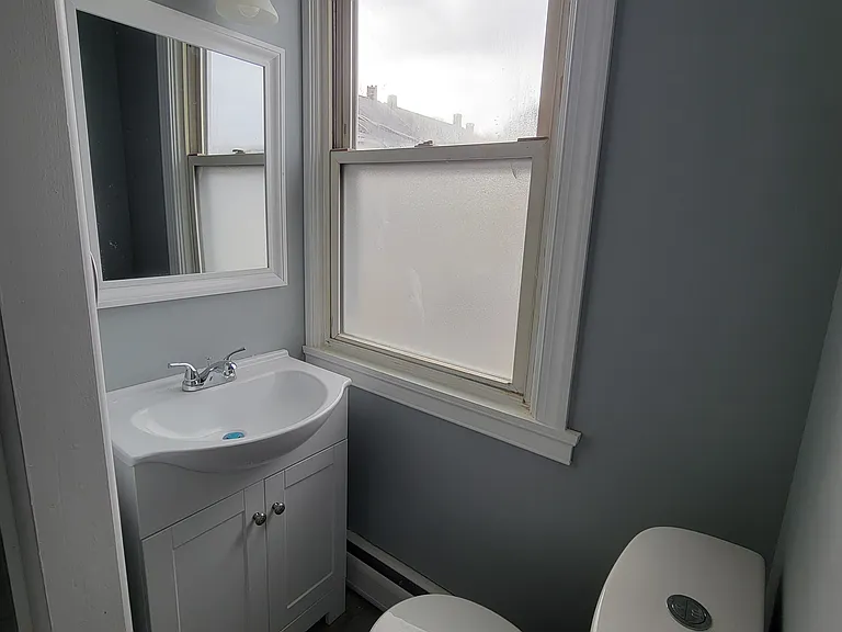 104 Springgarden St — Photo 6