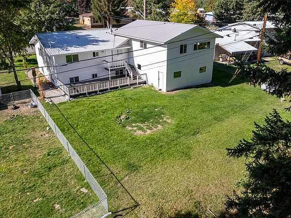 4th image of 193 Highwood Dr