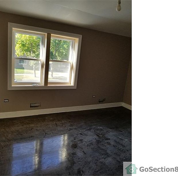 2nd image of 2102 E 98th St