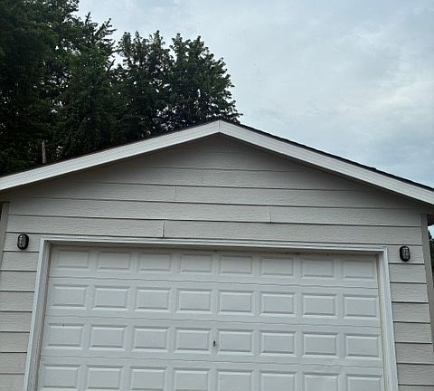 3rd image of 34374 Rhode Is