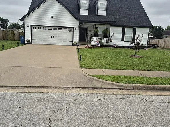 406 Gault St, Carl Junction, MO 64834