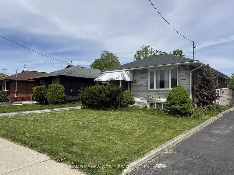 61 Crosland Dr — Photo 4