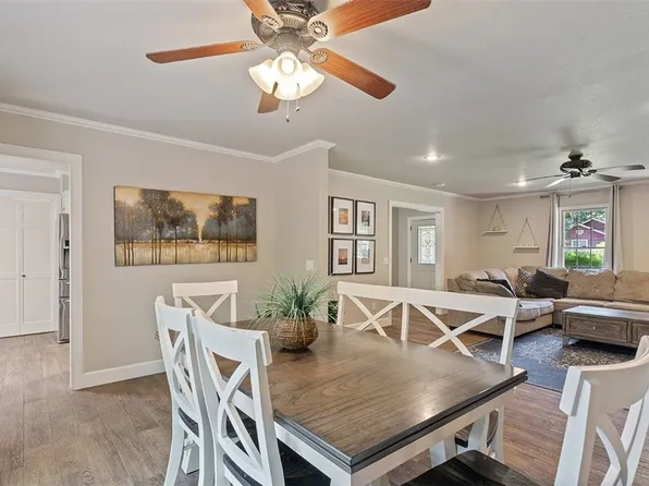 25 Lonsdale Dr, Bella Vista, AR 72715