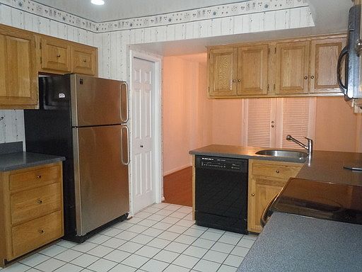 4th image of 20738 Highland Hall Dr