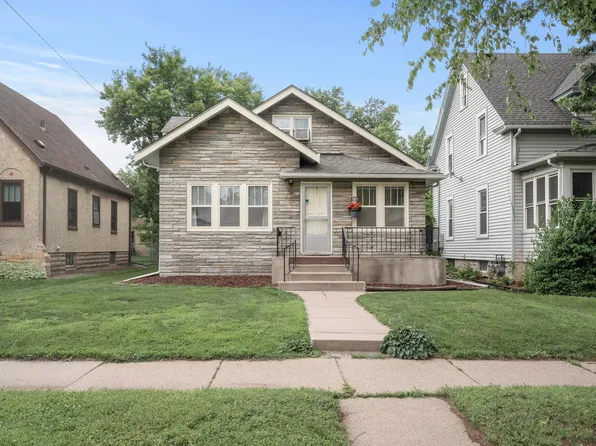 1021 25th Ave SE, Minneapolis, MN 55414