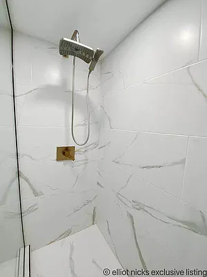 Rented by Massada Home Sales Inc | media 10