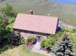 89 Bourne Park Ave, Marshfield, MA 02050