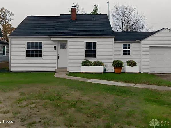 42 Swallow Dr, Dayton, OH 45415