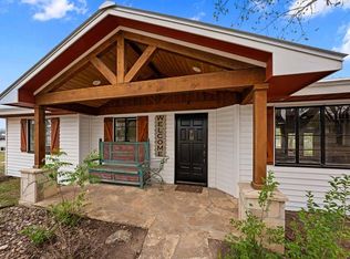 1094 Harper Rd, Kerrville, TX 78028