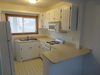 3rd image of 4519 Aldrich Ave N