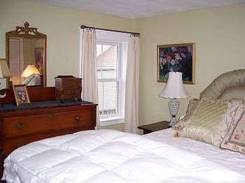4th image of 24 Beck St