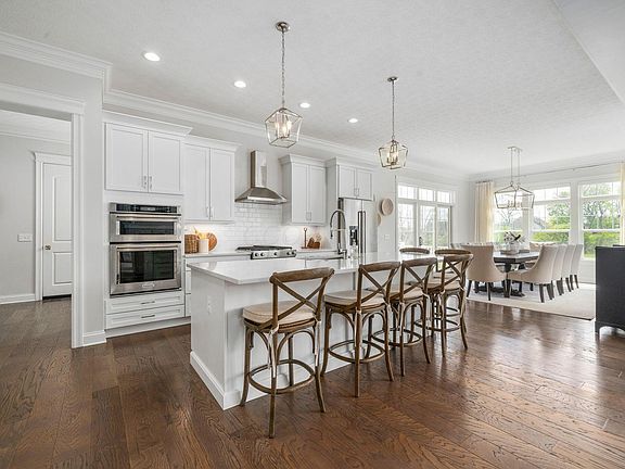 4th image of 1617 Guilford Rd