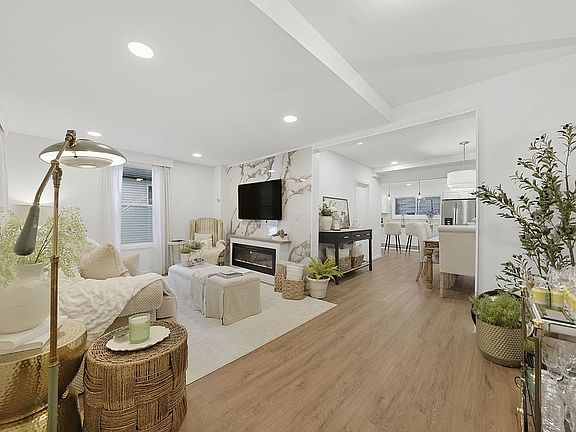 5th image of 328 N 6th St